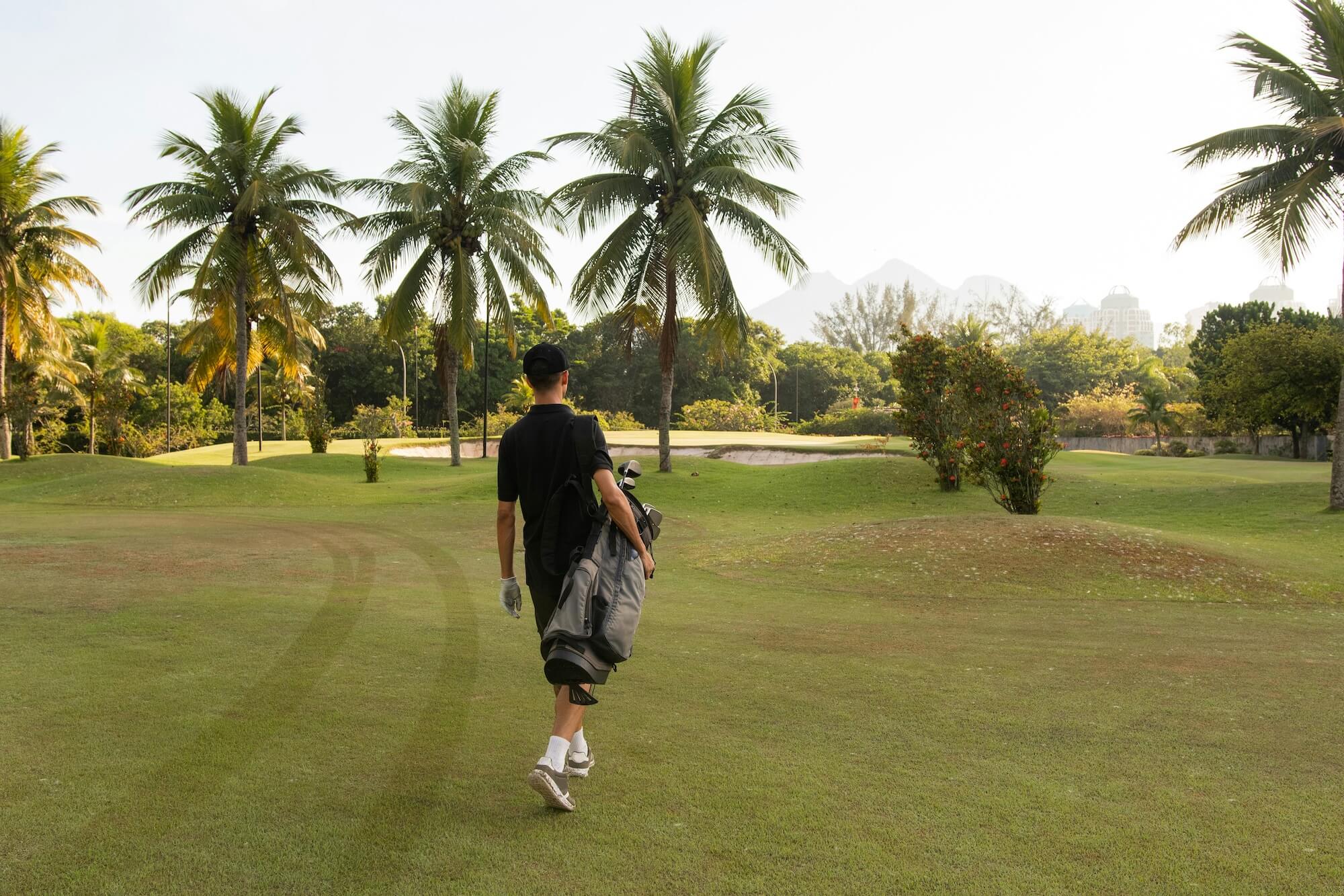 The Best On-the-Go Snacks for Golfers