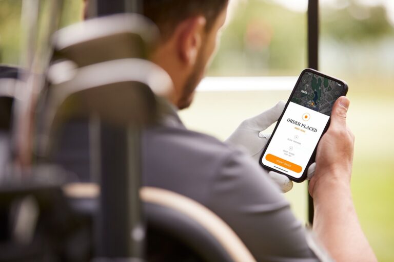 swoop golf food and beverage ordering app
