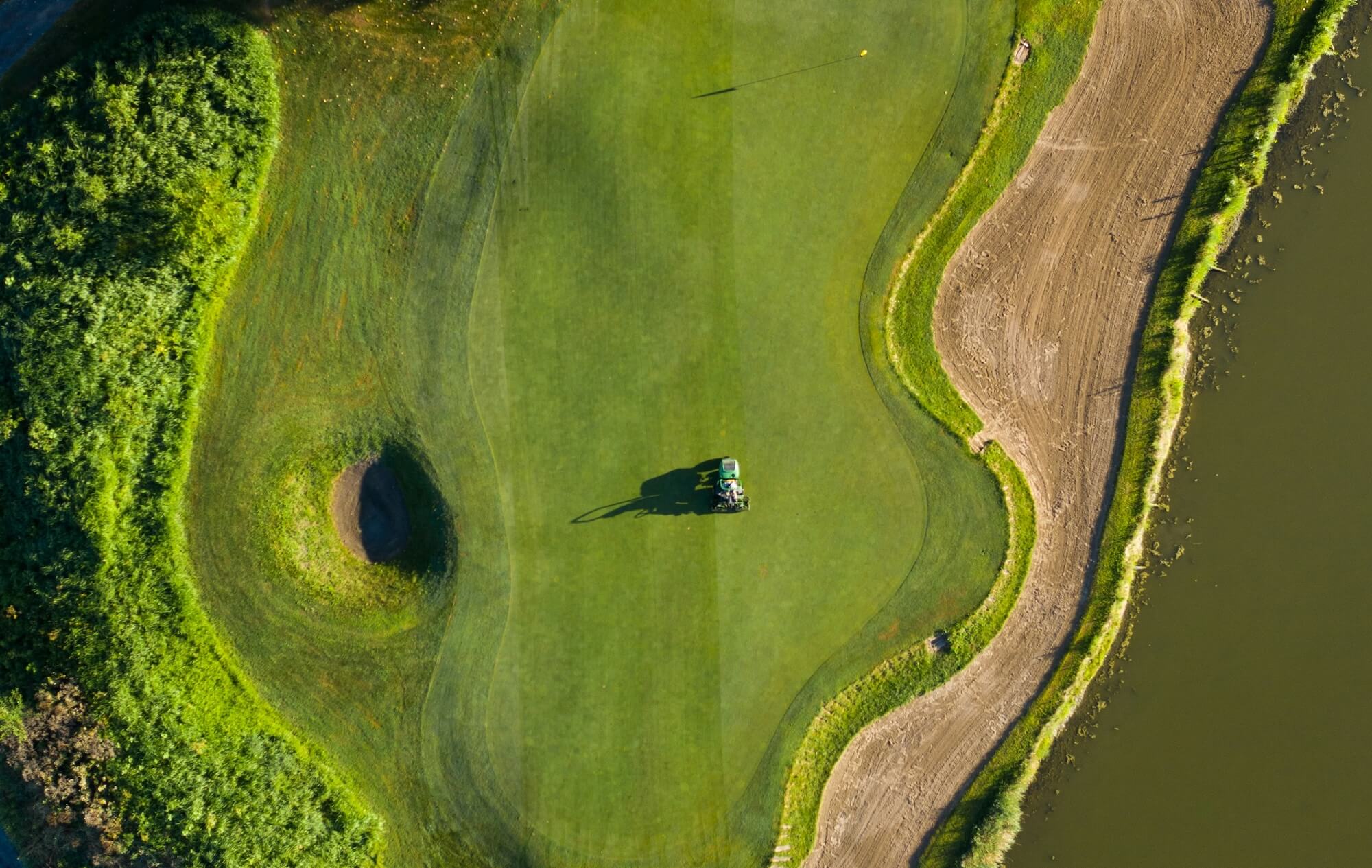 Creating Memorable Experiences: The Key to Golf Course Success