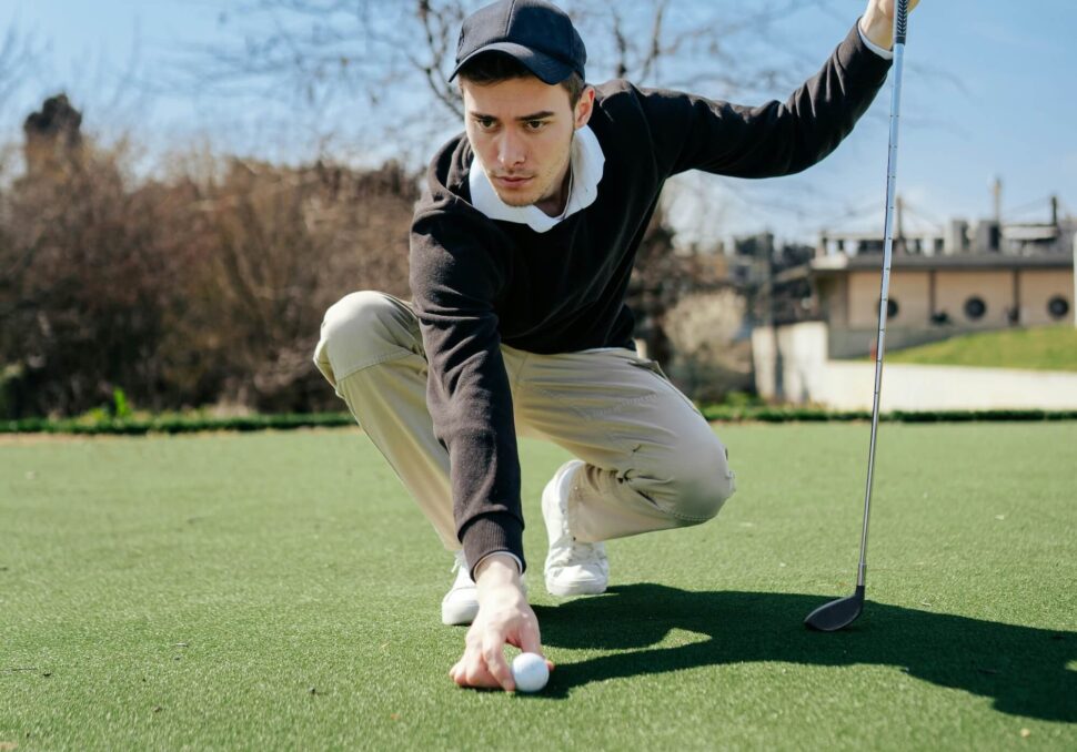 How Golf Courses Can Attract Younger Players with Modern Conveniences