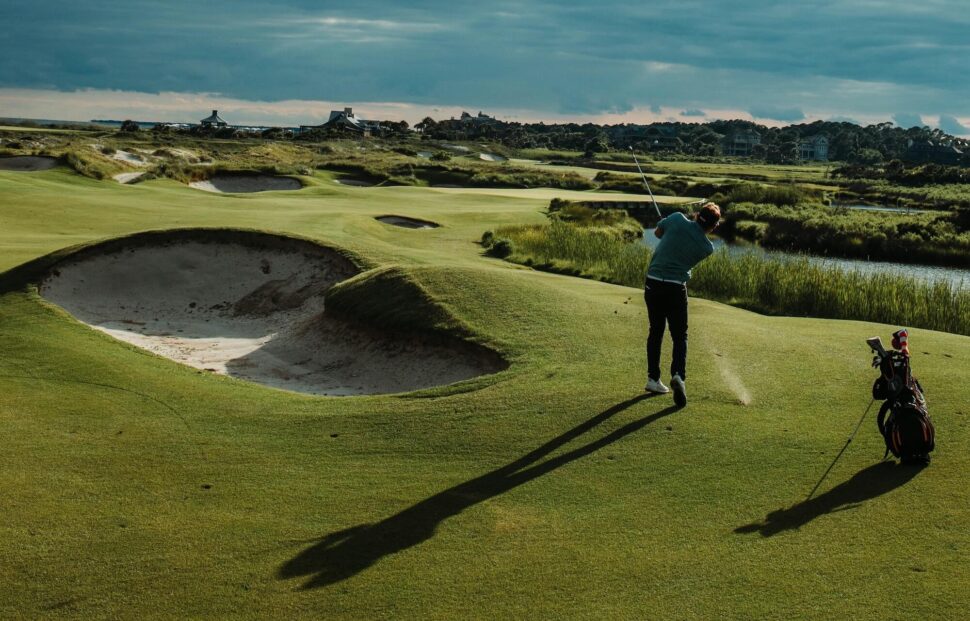 The Importance of On-Course Food Delivery for Player Retention